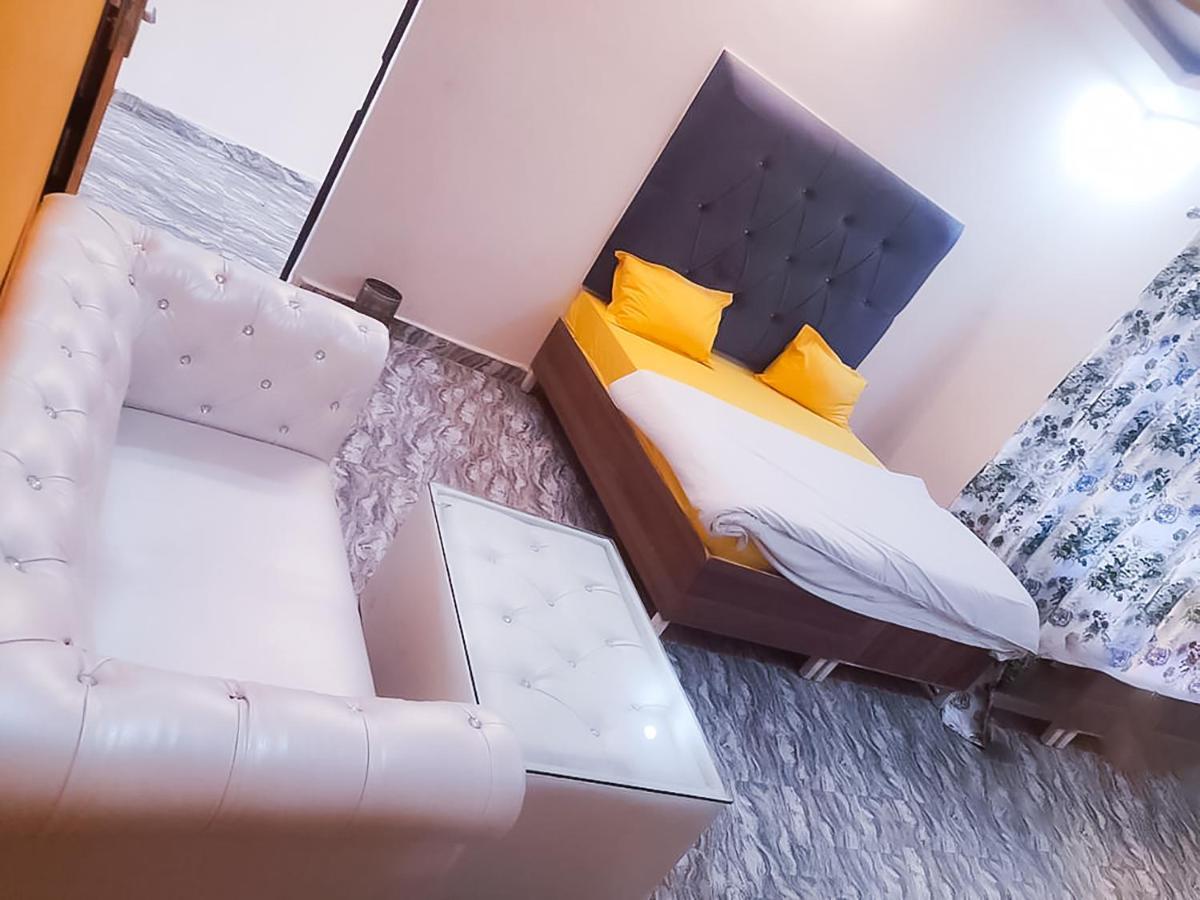 Roomshala 110 Hotel Mulaqaat - Shiv Nadar University Dadri Kültér fotó